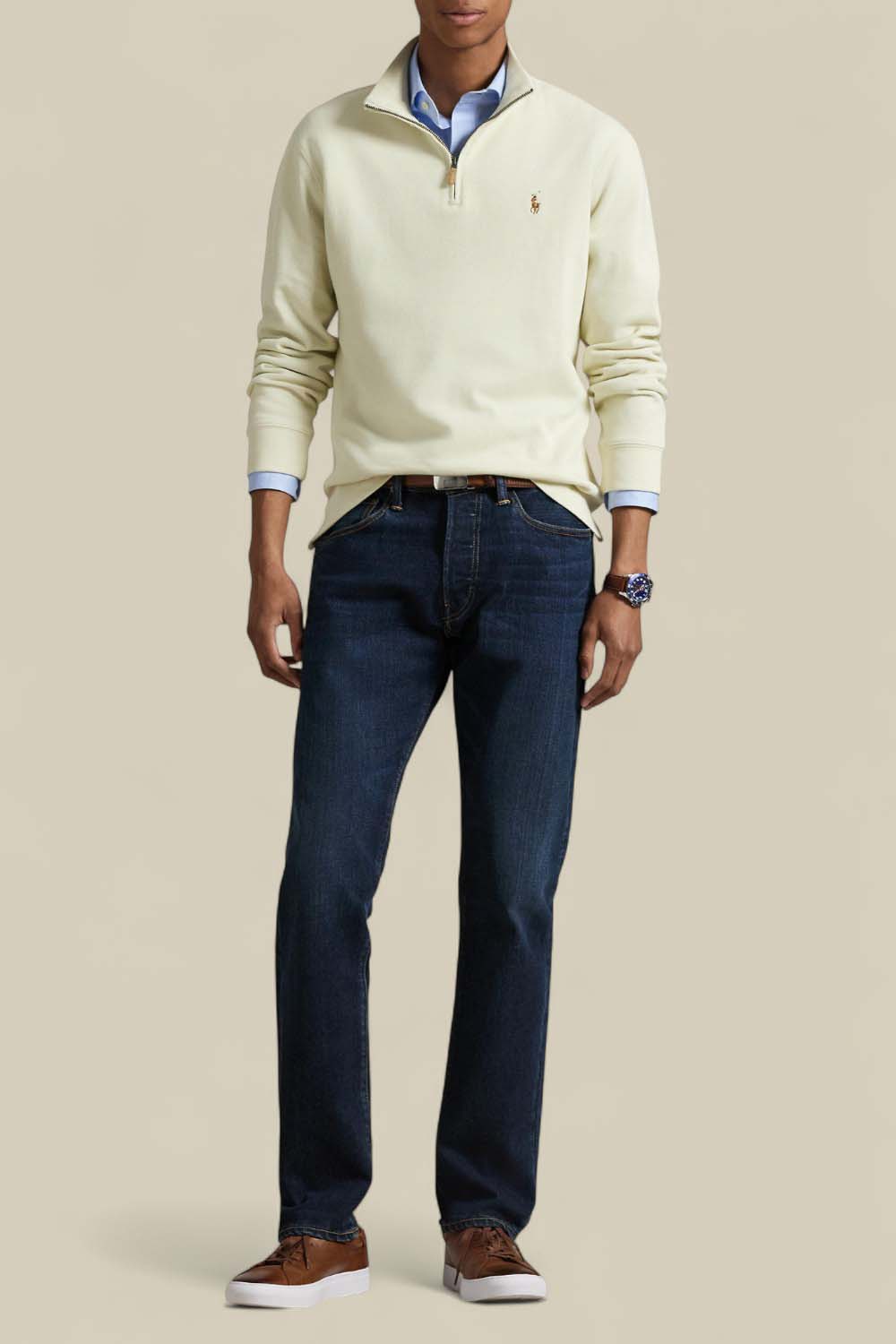 תמונת כל הלוק של סווטשירט